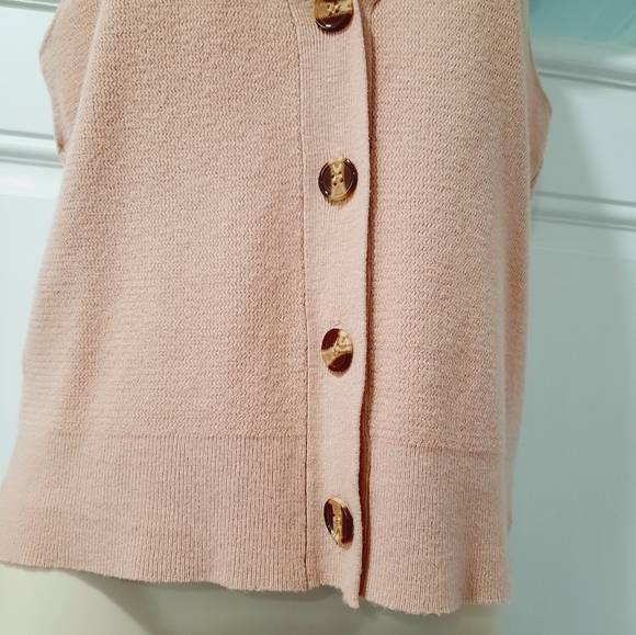 Vila Milano Sleeveless Knit Sweater Top NWT - Picture 6 of 12